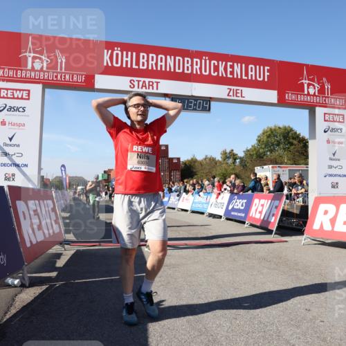03.10.2025 - Köhlbrandbrückenlauf Lena Gebhardt http://msf.ph/oto/9063777 03.10.2025 13:13:04 Ziel 4193, 4446, 4487, 4528, 4559, 4628, 4748, 5051, 5381, 5673, 5674, 6303, 6393, 6496, 6530, 6705, 6742, 6755 meine-sportfotos.de