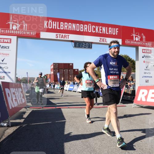 03.10.2025 - Köhlbrandbrückenlauf Lena Gebhardt http://msf.ph/oto/9063800 03.10.2025 13:13:07 Ziel 4193, 4446, 4487, 4528, 4559, 4628, 4748, 5025, 5051, 5381, 5673, 5674, 5678, 6303, 6393, 6496, 6530, 6705, 6725, 6742, 6755 meine-sportfotos.de