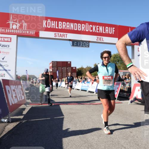 03.10.2025 - Köhlbrandbrückenlauf Lena Gebhardt http://msf.ph/oto/9063817 03.10.2025 13:13:08 Ziel 4193, 4487, 4513, 4528, 4559, 4628, 4748, 5025, 5051, 5381, 5673, 5674, 5678, 5852, 6303, 6393, 6496, 6530, 6705, 6725, 6742, 6755 meine-sportfotos.de