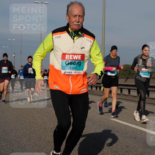 03.10.2025 - Köhlbrandbrückenlauf Fabian Wolf http://msf.ph/oto/9063818 03.10.2025 10:07:03 Position 3 2004, 2644 meine-sportfotos.de