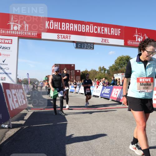 03.10.2025 - Köhlbrandbrückenlauf Lena Gebhardt http://msf.ph/oto/9063833 03.10.2025 13:13:09 Ziel 4191, 4193, 4463, 4513, 4528, 4559, 4628, 4748, 5025, 5051, 5381, 5673, 5674, 5678, 5852, 6303, 6393, 6496, 6705, 6725, 6742, 6755 meine-sportfotos.de