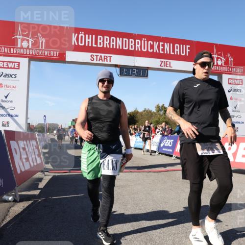 03.10.2025 - Köhlbrandbrückenlauf Lena Gebhardt http://msf.ph/oto/9063893 03.10.2025 13:13:12 Ziel 4191, 4193, 4223, 4373, 4463, 4513, 4528, 4748, 5025, 5204, 5678, 5852, 6393, 6705, 6725, 6742, 6755, 6818 meine-sportfotos.de