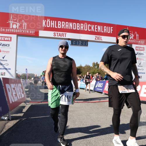 03.10.2025 - Köhlbrandbrückenlauf Lena Gebhardt http://msf.ph/oto/9063898 03.10.2025 13:13:12 Ziel 4191, 4193, 4223, 4373, 4463, 4513, 4528, 4748, 5025, 5204, 5678, 5852, 6393, 6705, 6725, 6742, 6755, 6818 meine-sportfotos.de