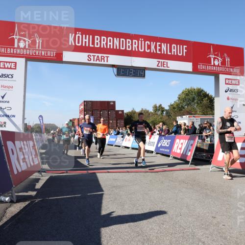 03.10.2025 - Köhlbrandbrückenlauf Lena Gebhardt http://msf.ph/oto/9063924 03.10.2025 13:13:14 Ziel 4191, 4193, 4223, 4373, 4463, 4513, 4583, 4748, 5025, 5204, 5678, 5852, 6393, 6705, 6725, 6742, 6755, 6788, 6789, 6818 meine-sportfotos.de