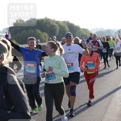 03.10.2025 - Köhlbrandbrückenlauf Jannik Wohlers http://msf.ph/oto/9064058 03.10.2025 09:24:48 Position 3 1814, 3102, 34, 3074 meine-sportfotos.de