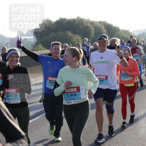 03.10.2025 - Köhlbrandbrückenlauf Jannik Wohlers http://msf.ph/oto/9064071 03.10.2025 09:24:48 Position 3 3105, 181, 3102, 234, 3074 meine-sportfotos.de