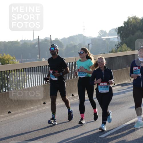 03.10.2025 - Köhlbrandbrückenlauf Jannik Wohlers http://msf.ph/oto/9064152 03.10.2025 09:24:59 Position 3 2676, 2681, 2375 meine-sportfotos.de