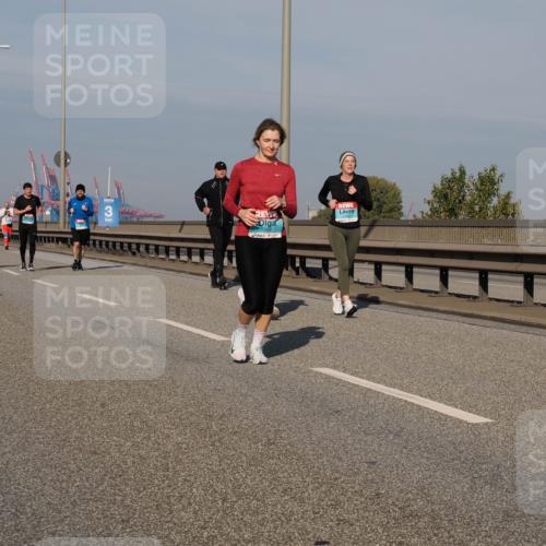 03.10.2025 - Köhlbrandbrückenlauf Fabian Wolf http://msf.ph/oto/9064258 03.10.2025 10:07:27 Position 3 1209 meine-sportfotos.de