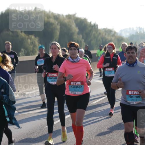 03.10.2025 - Köhlbrandbrückenlauf Jannik Wohlers http://msf.ph/oto/9064289 03.10.2025 09:25:08 Position 3 3739, 3670, 2612, 3199, 2613 meine-sportfotos.de