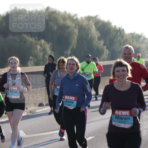 03.10.2025 - Köhlbrandbrückenlauf Jannik Wohlers http://msf.ph/oto/9064326 03.10.2025 09:25:12 Position 3 28, 21, 3389, 2258, 2316 meine-sportfotos.de