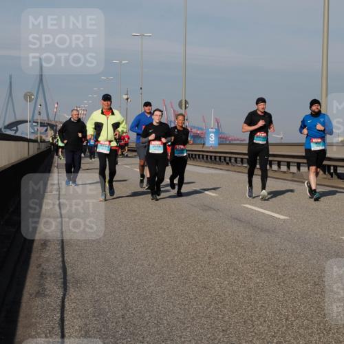 03.10.2025 - Köhlbrandbrückenlauf Fabian Wolf http://msf.ph/oto/9064350 03.10.2025 10:07:33 Position 3 3242 meine-sportfotos.de