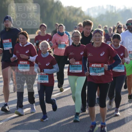 03.10.2025 - Köhlbrandbrückenlauf Jannik Wohlers http://msf.ph/oto/9064417 03.10.2025 09:25:19 Position 3 1880, 2085, 2086, 2465, 3478, 83 meine-sportfotos.de