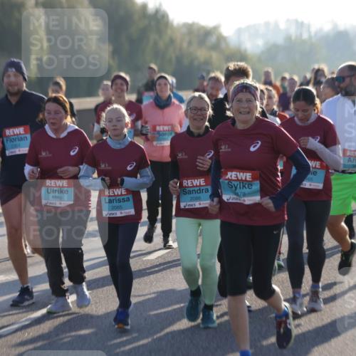 03.10.2025 - Köhlbrandbrückenlauf Jannik Wohlers http://msf.ph/oto/9064424 03.10.2025 09:25:19 Position 3 2371, 2351, 3393, 1880, 2085, 2086, 478, 465 meine-sportfotos.de