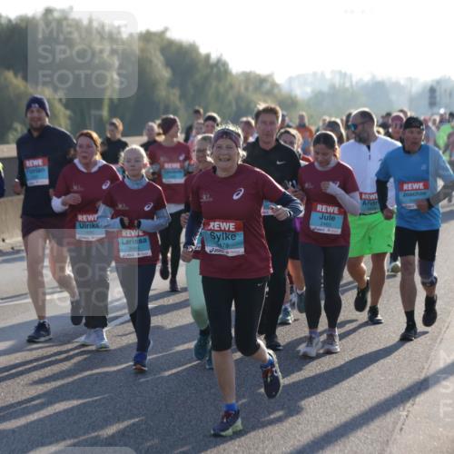 03.10.2025 - Köhlbrandbrückenlauf Jannik Wohlers http://msf.ph/oto/9064433 03.10.2025 09:25:20 Position 3 2212, 2085, 478, 2465 meine-sportfotos.de