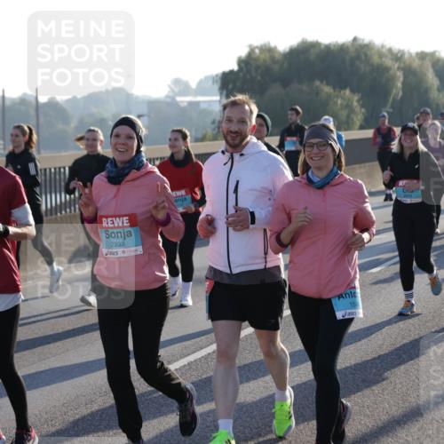 03.10.2025 - Köhlbrandbrückenlauf Jannik Wohlers http://msf.ph/oto/9064554 03.10.2025 09:25:26 Position 3 2002, 2233, 2378, 154, 3784 meine-sportfotos.de