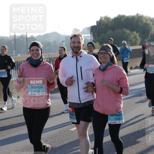 03.10.2025 - Köhlbrandbrückenlauf Jannik Wohlers http://msf.ph/oto/9064566 03.10.2025 09:25:26 Position 3 2062, 2233, 2378, 1546, 3784 meine-sportfotos.de