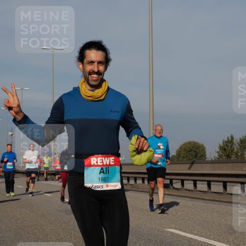 03.10.2025 - Köhlbrandbrückenlauf Fabian Wolf http://msf.ph/oto/9064583 03.10.2025 10:07:44 Position 3 1887 meine-sportfotos.de