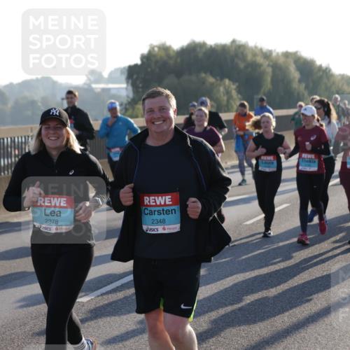 03.10.2025 - Köhlbrandbrückenlauf Jannik Wohlers http://msf.ph/oto/9064586 03.10.2025 09:25:28 Position 3 2378, 2348, 2727 meine-sportfotos.de