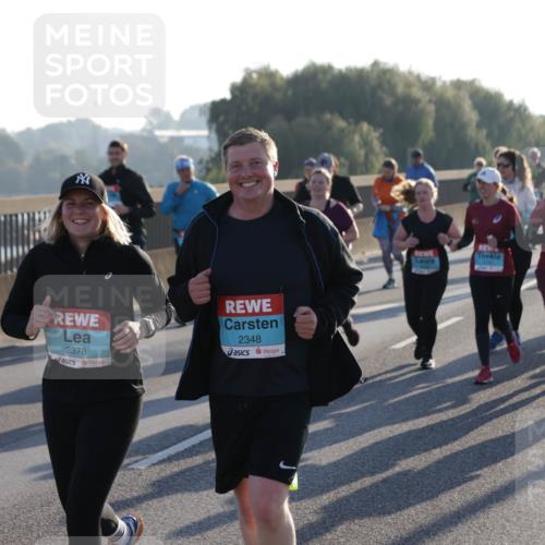 03.10.2025 - Köhlbrandbrückenlauf Jannik Wohlers http://msf.ph/oto/9064588 03.10.2025 09:25:29 Position 3 2378, 2348, 2727 meine-sportfotos.de