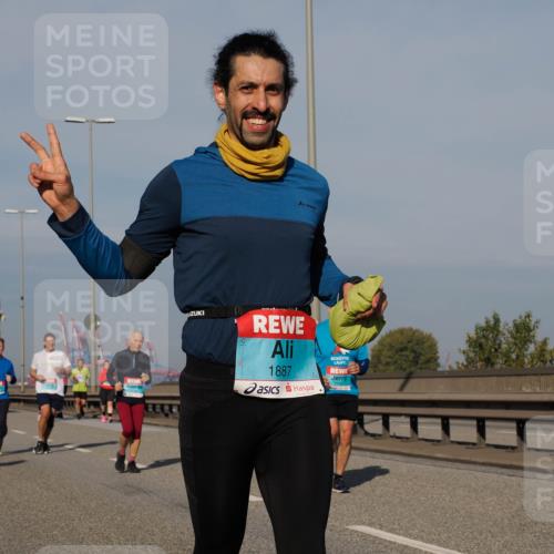 03.10.2025 - Köhlbrandbrückenlauf Fabian Wolf http://msf.ph/oto/9064589 03.10.2025 10:07:45 Position 3 1887 meine-sportfotos.de