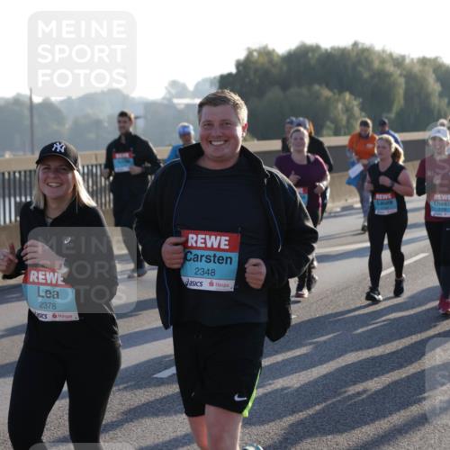 03.10.2025 - Köhlbrandbrückenlauf Jannik Wohlers http://msf.ph/oto/9064596 03.10.2025 09:25:29 Position 3 2378, 2348, 2725, 2727 meine-sportfotos.de