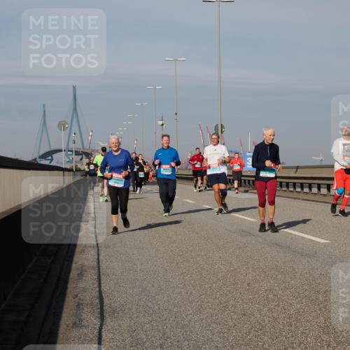 03.10.2025 - Köhlbrandbrückenlauf Fabian Wolf http://msf.ph/oto/9064598 03.10.2025 10:07:46 Position 3  meine-sportfotos.de