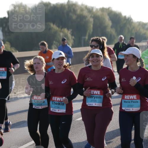 03.10.2025 - Köhlbrandbrückenlauf Jannik Wohlers http://msf.ph/oto/9064608 03.10.2025 09:25:30 Position 3 2438, 2602, 2434, 2726, 2725, 2727, 88 meine-sportfotos.de