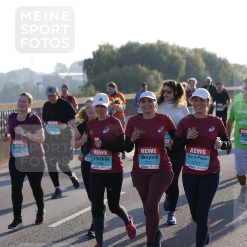 03.10.2025 - Köhlbrandbrückenlauf Jannik Wohlers http://msf.ph/oto/9064620 03.10.2025 09:25:31 Position 3 2438, 2726, 2725, 2727, 3588 meine-sportfotos.de