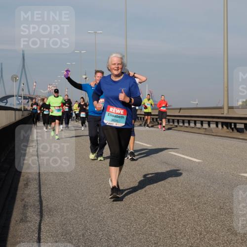03.10.2025 - Köhlbrandbrückenlauf Fabian Wolf http://msf.ph/oto/9064660 03.10.2025 10:07:49 Position 3 3626 meine-sportfotos.de