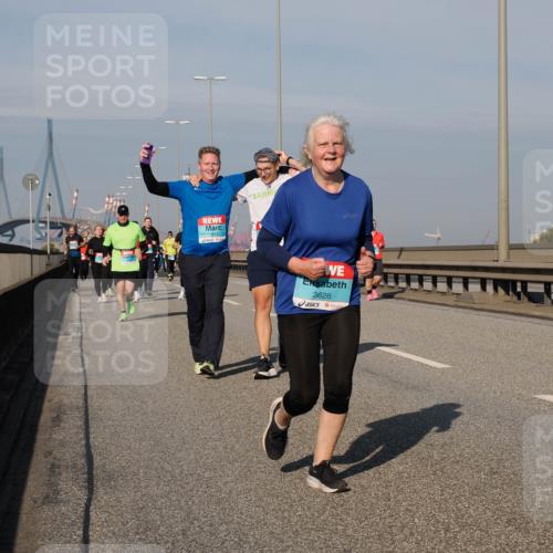 03.10.2025 - Köhlbrandbrückenlauf Fabian Wolf http://msf.ph/oto/9064671 03.10.2025 10:07:49 Position 3 1814, 3626 meine-sportfotos.de