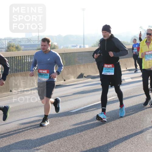 03.10.2025 - Köhlbrandbrückenlauf Lena Gebhardt http://msf.ph/oto/9064686 03.10.2025 09:21:45 Position 1 406, 3470, 3469, 3037, 1634, 1701, 2499, 1764 meine-sportfotos.de