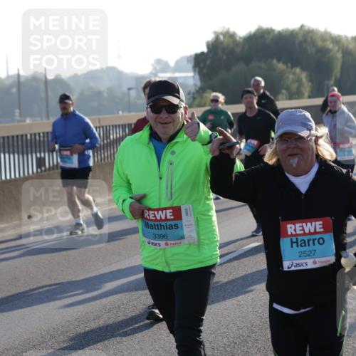 03.10.2025 - Köhlbrandbrückenlauf Jannik Wohlers http://msf.ph/oto/9064706 03.10.2025 09:25:35 Position 3 3396, 2527, 415 meine-sportfotos.de