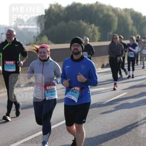03.10.2025 - Köhlbrandbrückenlauf Jannik Wohlers http://msf.ph/oto/9064719 03.10.2025 09:25:37 Position 3 3443, 3673, 3442, 3441, 2259 meine-sportfotos.de