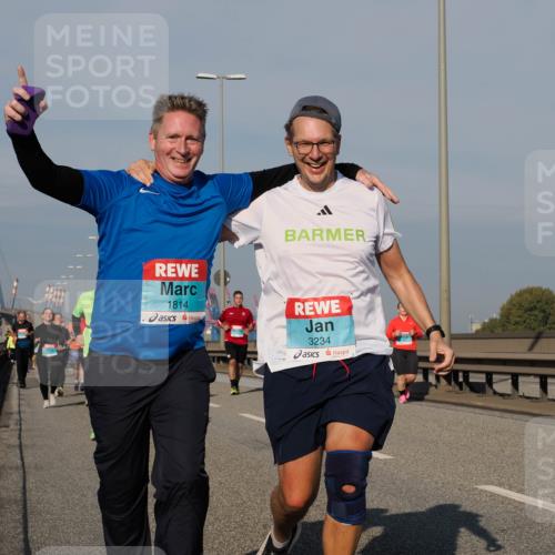 03.10.2025 - Köhlbrandbrückenlauf Fabian Wolf http://msf.ph/oto/9064721 03.10.2025 10:07:52 Position 3 1814, 3234 meine-sportfotos.de