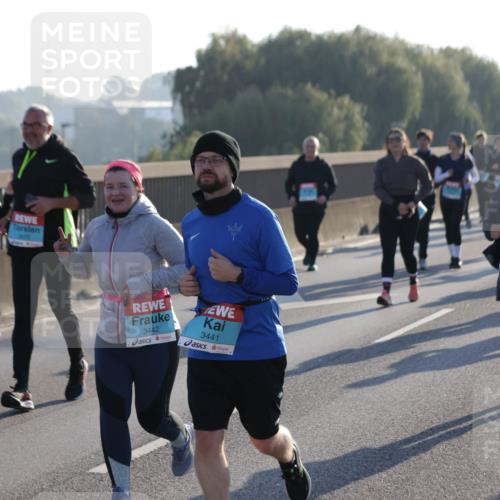 03.10.2025 - Köhlbrandbrückenlauf Jannik Wohlers http://msf.ph/oto/9064741 03.10.2025 09:25:37 Position 3 3442, 3441, 225 meine-sportfotos.de