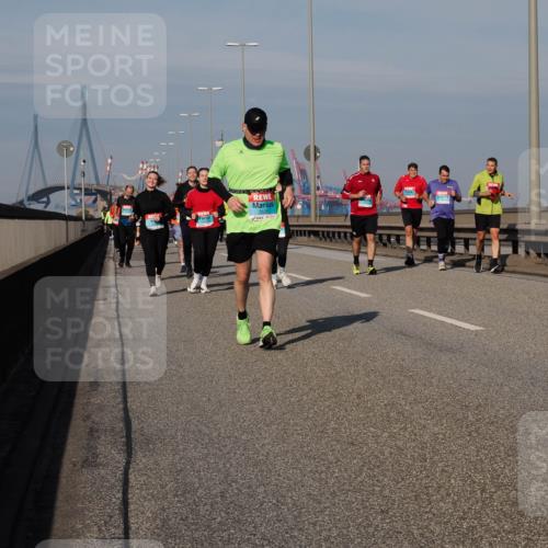 03.10.2025 - Köhlbrandbrückenlauf Fabian Wolf http://msf.ph/oto/9064745 03.10.2025 10:07:54 Position 3  meine-sportfotos.de