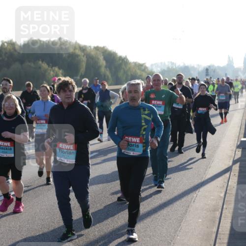 03.10.2025 - Köhlbrandbrückenlauf Jannik Wohlers http://msf.ph/oto/9064832 03.10.2025 09:25:43 Position 3 2504, 3437, 3438 meine-sportfotos.de