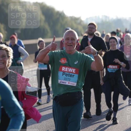 03.10.2025 - Köhlbrandbrückenlauf Jannik Wohlers http://msf.ph/oto/9064852 03.10.2025 09:25:44 Position 3 2272 meine-sportfotos.de