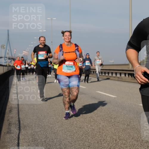03.10.2025 - Köhlbrandbrückenlauf Fabian Wolf http://msf.ph/oto/9064905 03.10.2025 10:08:03 Position 3 1348 meine-sportfotos.de