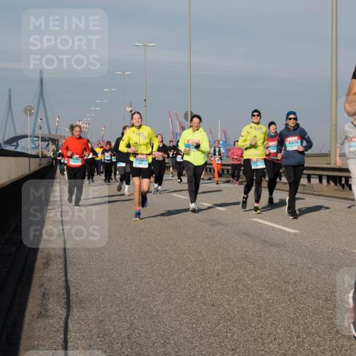 03.10.2025 - Köhlbrandbrückenlauf Fabian Wolf http://msf.ph/oto/9064963 03.10.2025 10:08:06 Position 3 209 meine-sportfotos.de