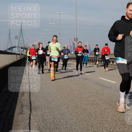 03.10.2025 - Köhlbrandbrückenlauf Fabian Wolf http://msf.ph/oto/9065123 03.10.2025 10:08:15 Position 3 2059 meine-sportfotos.de