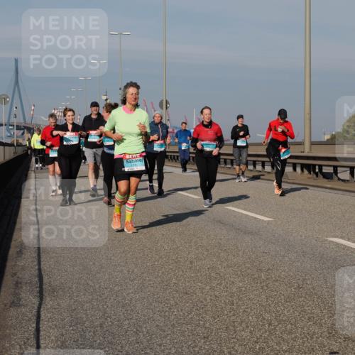 03.10.2025 - Köhlbrandbrückenlauf Fabian Wolf http://msf.ph/oto/9065144 03.10.2025 10:08:16 Position 3 1775, 1579 meine-sportfotos.de
