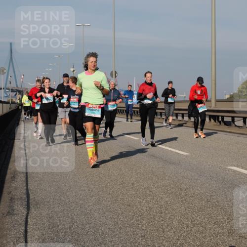 03.10.2025 - Köhlbrandbrückenlauf Fabian Wolf http://msf.ph/oto/9065149 03.10.2025 10:08:16 Position 3 1775, 1579 meine-sportfotos.de