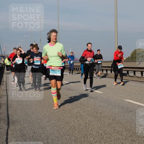 03.10.2025 - Köhlbrandbrückenlauf Fabian Wolf http://msf.ph/oto/9065171 03.10.2025 10:08:17 Position 3 1926, 1775 meine-sportfotos.de