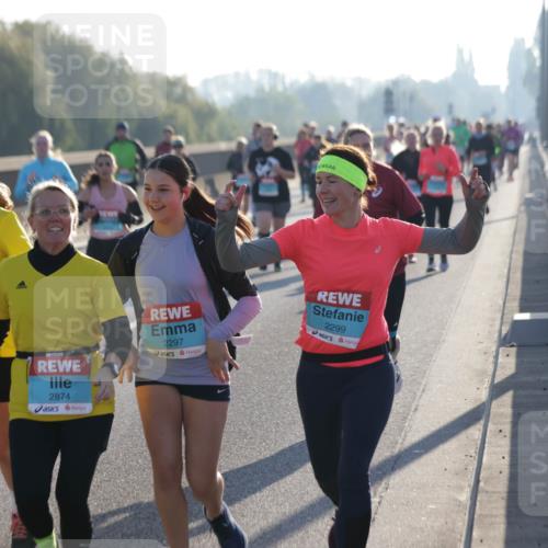 03.10.2025 - Köhlbrandbrückenlauf Jannik Wohlers http://msf.ph/oto/9065187 03.10.2025 09:26:08 Position 3 1, 2875, 2874, 2297, 2299 meine-sportfotos.de