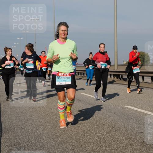 03.10.2025 - Köhlbrandbrückenlauf Fabian Wolf http://msf.ph/oto/9065196 03.10.2025 10:08:18 Position 3 1926, 1775 meine-sportfotos.de