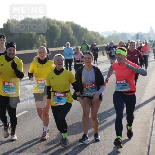 03.10.2025 - Köhlbrandbrückenlauf Jannik Wohlers http://msf.ph/oto/9065206 03.10.2025 09:26:09 Position 3 2871, 2872, 2875, 2874, 2297, 2299 meine-sportfotos.de