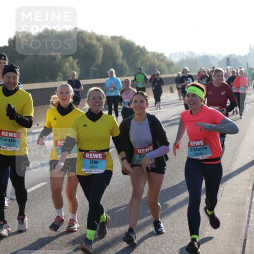 03.10.2025 - Köhlbrandbrückenlauf Jannik Wohlers http://msf.ph/oto/9065209 03.10.2025 09:26:09 Position 3 2871, 2872, 6, 2874, 2299 meine-sportfotos.de