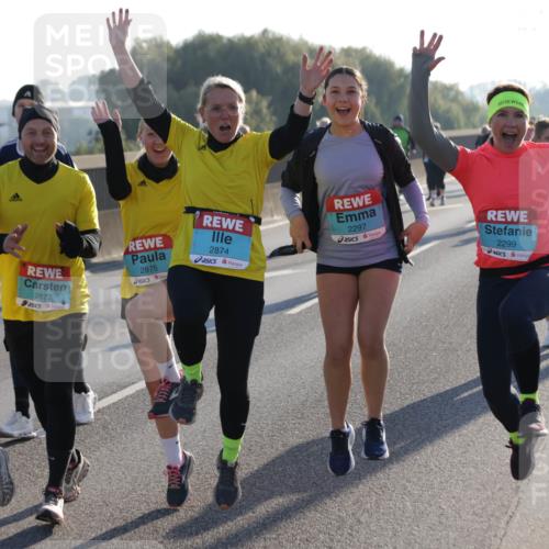 03.10.2025 - Köhlbrandbrückenlauf Jannik Wohlers http://msf.ph/oto/9065229 03.10.2025 09:26:09 Position 3 26, 1, 2872, 2875, 2874, 2297, 2299 meine-sportfotos.de