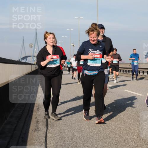 03.10.2025 - Köhlbrandbrückenlauf Fabian Wolf http://msf.ph/oto/9065249 03.10.2025 10:08:21 Position 3 1926, 2101 meine-sportfotos.de